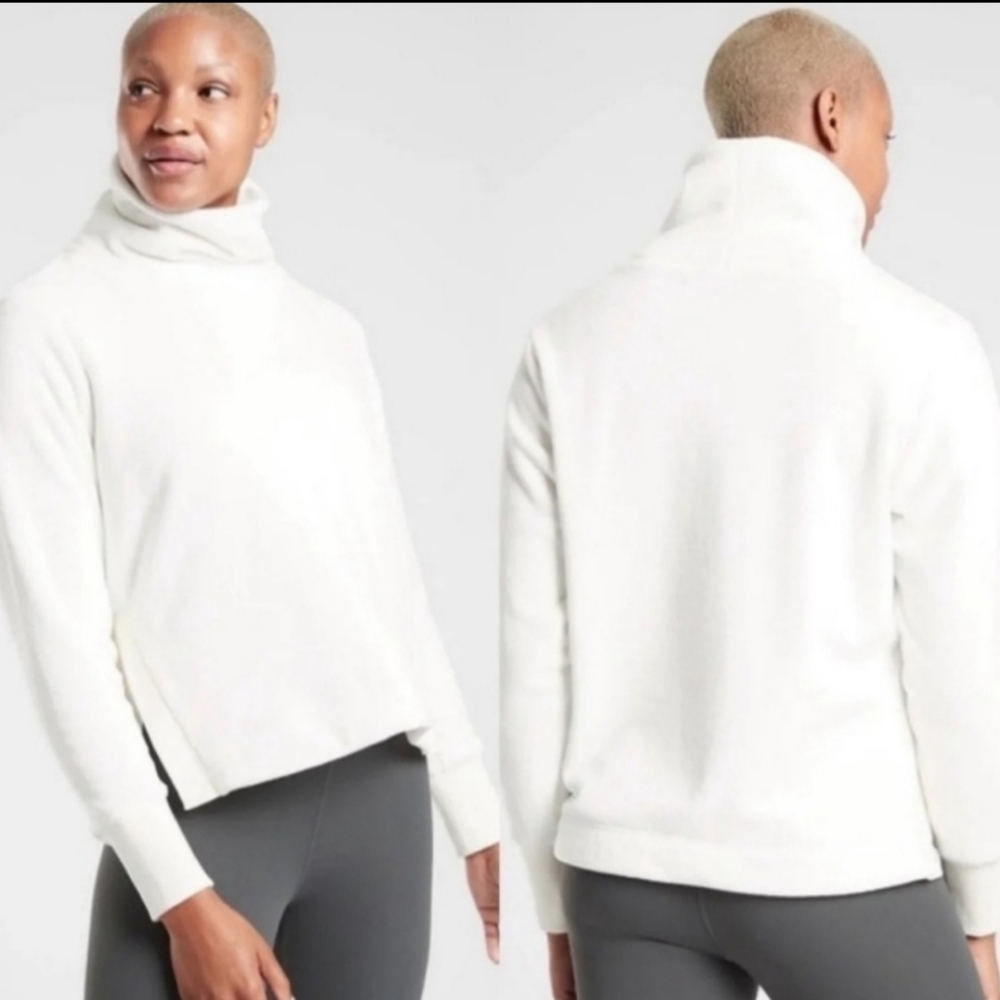 Athleta Plush Turtleneck Pullover Sweater Women's White Medium